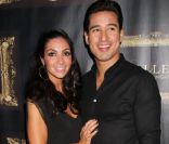 Mario Lopez et Courtney Mazza, la mère de sa fille, fête son anniversaire à Las Vegas le 9 octobre 2011
