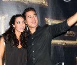 Mario Lopez fête son anniversaire avec sa compagne Courtney Mazza, à Las Vegas le 9 octobre 2011