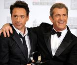 Robert Downey Jr. et son ami Mel Gibson, le 14 octobre 2011 à Beverly Hills, Californie.