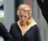 Blake Lively sur le tournage de  Gossip Girl  à New York, le 12 octobre 2011.