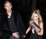 Peter Crouch et sa compagne Abbey Clancey le 23 octobre au Wing's Chinese Restaurant de Manchester
