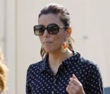 L\'actrice Eva Longoria accompagnée de trois amies, s\'est rendue au Cafe Med. Los Angeles, le 3 novembre 2011.