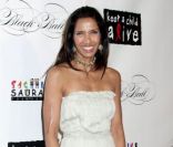 Padma Lakshmi lors de la soirée Keep a Child Alive au Hammerstein Ballroom de New York le 3 novembre 2011 