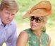 La princesse Maxima peaufine son arc-en-ciel de looks sur l'île de Saba