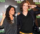 Amaury Vassili et Tal connaissent la musique.  Call of Duty: Modern Warfare 3  a vécu un lancement en grande pompe au palais de Chaillot, à Paris, le 7 novembre 2011. Activision avait vu les choses en grand et convié de nombreux VIP.