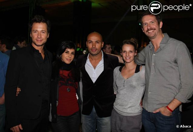 Stéphane Rousseau, Reem Kherici et Eric Judor répondent à l'appel du devoir.  Call of Duty: Modern Warfare 3  a vécu un lancement en grande  pompe au palais de Chaillot, à Paris, le 7 novembre 2011. Activision  avait vu les choses en grand et convié de nombreux VIP.