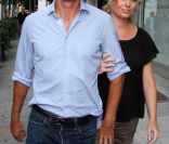 4 ans après leur mariage, Jerry O\'Connell et Rebecca Romijn, parents des jumelles Dolly et Charlie, ont renouvelé leurs voeux le 11/11/11 à New York (photo d\'archives)