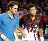 Roger Federer et Jo-Wilfried Tsonga le 13 novembre lors de la finale du Masters 1000 de Paris Bercy