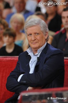 Patrick Sébastien sur le plateau de Vivement Dimanche, en 2011.