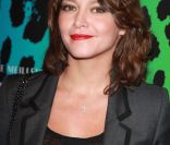 Emma de Caunes ﻿lors de la soirée  shopping party de H&M pour le lancement de la collection Versace. Le  16 novembre 2011