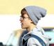 Justin Bieber à la sortie d'un fast food, à Los Angeles, le lundi 21 novembre 2011.