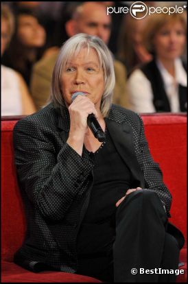 Patrick Juvet sur le plateau de  Vivement Dimanche  en février 2012.