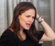 ﻿﻿﻿﻿﻿﻿﻿﻿Jennifer Garner fait ses courses de Noël, le 8 décembre 2011 à Los Angeles 
