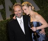 Kate Winslet et Sam Mendes en 2009 à Los Angeles<br />