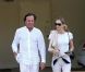 Julio Iglesias et sa compagne Miranda, à Miami le 11 février 2009.