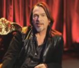 Florent Pagny, jury de The Voice, lance un appel aux chanteurs en herbe<br />