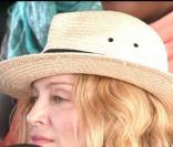 Madonna est définitivement la maman de David !