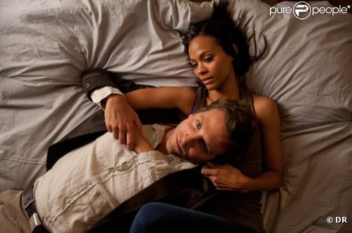 Bradley Cooper et Zoe Saldana dans le film The Words