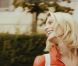 Sarah Marshall rayonnante dans le clip Femme de Billy Obam.
Billy Obam accorde une place particulière aux femmes sur son album Avenue Raphaël . Avec le clip Femme (octobre 2011), dans lequel apparaît Sarah Marshall, il les met également à l'honneur.