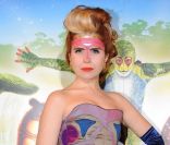 La chanteuse Paloma Faith brille dans son look très artistique à Londres, le 5 janvier 2012.