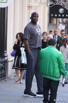 Shaquille O'Neal est immense !