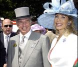 Divorce de l'Aga Khan : en appel, la begum Inaara Aga Khan (la princesse Gabriele) a obtenu 60 millions d'euros de prestation compensatoire. In extremis, le prince Karim Aga Khan a décidé de se pourvoir en cassation contre cette décision.