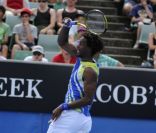 Gaël Monfils le 17 janvier à Melbourne lors de son premier tour victorieux à l\'Open d\'Australie face à Marinko Matosevic (7-6 [5], 6-3, 6-3)