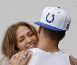 Jennifer Lopez et son chéri Casper Smart à Los Angeles le 18 novembre 2011