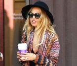 Rachel Zoe, surprise à la sortie d'un Coffee Bean à West Hollywood, le 17 janvier 2012. 