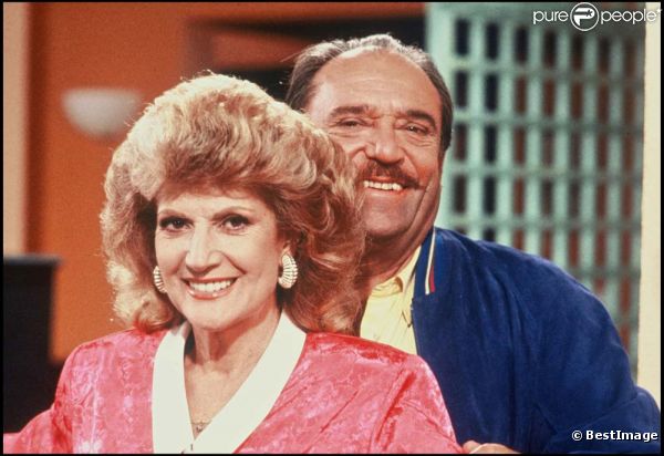 Rosy Varte et Jean-Marc Thibault sur le plateau de la série Maguy, en 1987.