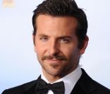 Bradley Cooper en janvier 2012 à Los Angeles