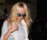 Pamela Anderson à la sortie de l\'avion le 26 janvier à Los Angeles