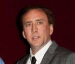 Nicolas Cage découvre sa statue de cire au musée Grévin à Paris le 29 janvier 2012
