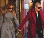 Jennifer Lopez et Casper Smart sortent de leur hôtel à New York, le 30 janvier 2012.