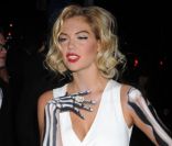 Kate Upton à Los Angeles le soir d'Halloween. Octobre 2011. 
