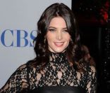 Ashley Greene est la 46e la plus sexy sur Twitter selon le magazine Complex. 
