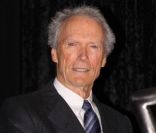 Clint Eastwood honoré par la Smithsonian Institution à Washington le 1er février 2012