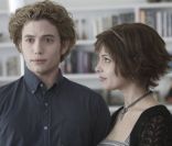  Jackson Rathbone et Ashley Greene dans  Twilight - Chapitre 1 : Fascination. 