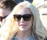 Lindsay Lohan quitte le tribunal à Los Angeles le 17 janvier 2012. 