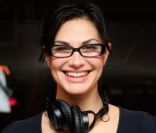 Helena Noguerra joue les DJ lors du lancement de la collection Brand Bazar de la marque Rodier, à Paris, le 9 février 2012