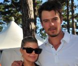 La chanteuse Fergie soutient son homme Josh Duhamel lors de son tournoi de golf, à Los Angeles, le 8 février 2012