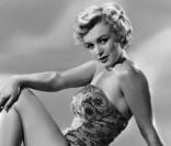 Marilyn Monroe est n°1 du classement "Les plus belles femmes en maillot de bain". Ici en 1950.