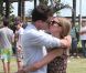 Nicky Hilton embrasse son chéri, à Miami le 21 mars 2012