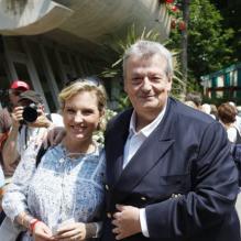 Guy Carlier et son épouse Joséphine, à Paris, en 2009.