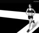 L'athlète britannique Emily Pidgeon pose pour la nouvelle campagne EA7, ligne sportswear de Giorgio Armani qui habillera la délégation italienne pour les Jeux Olympiques 2012.