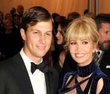 <span class=st>Ivanka Trump et Jared Kushner au Costume Institute Gala</span>, à New York, le 7 mai 2012.