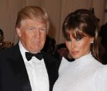 <span class=st>Donald Trump et son épouse Melania au Costume Institute Gala</span>, à New York, le 7 mai 2012.