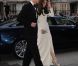 Catherine, duchesse de Cambridge a fait sensation en accompagnant son mari le prince William le 8 mai 2012 au Claridges de Londres à la soirée mensuelle du Thirty Club. Le futur roi d'Angleterre devait prononcer une allocution. Kate Middleton a fait sensation dans une robe Roland Mouret et chaussée de Jimmy Choo.