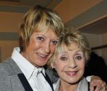 Annie Cordy et Alice Dona à Paris, le 8 octobre 2011.