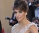 Eva Longoria, radieuse égérie L'Oréal Paris lors de la cérémonie d'ouverture du 65e Festival de Cannes, le 16 mai 2012.